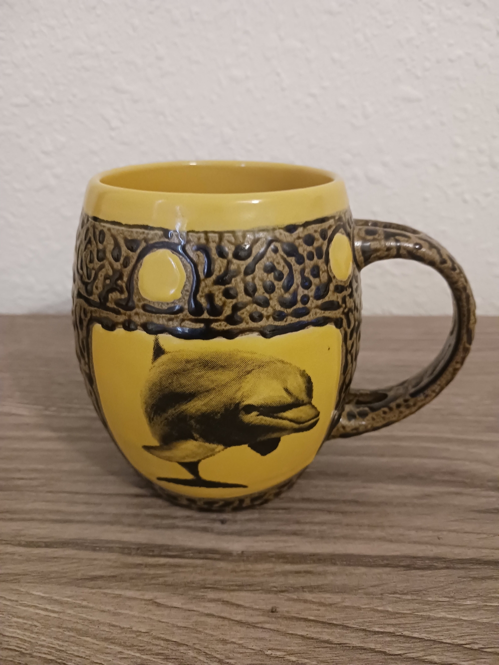 Yellow Dolphin Ceramic Mug with Textured Brown Detail
